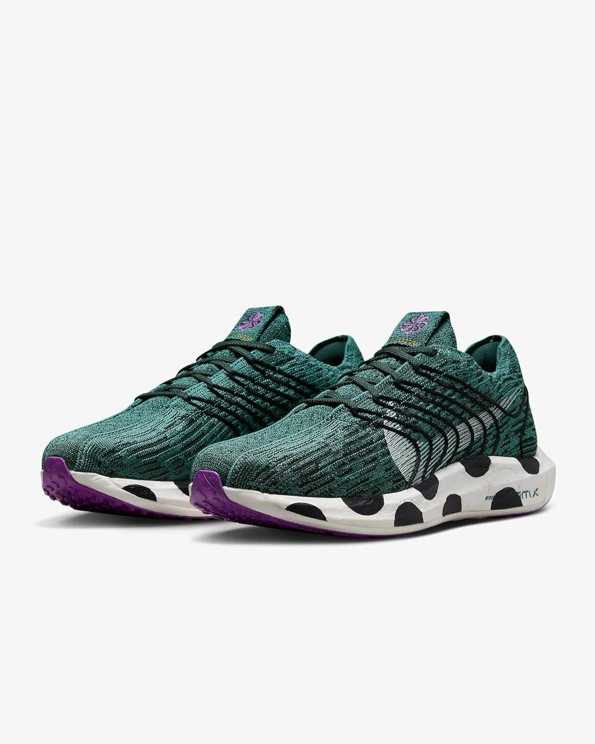 NIKE Men's Running Shoe