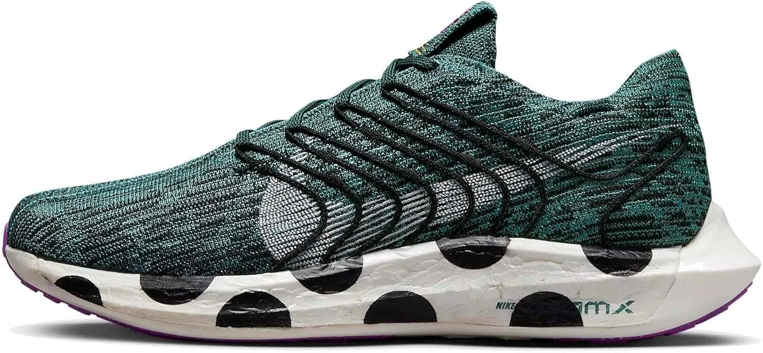 NIKE Men's Running Shoe