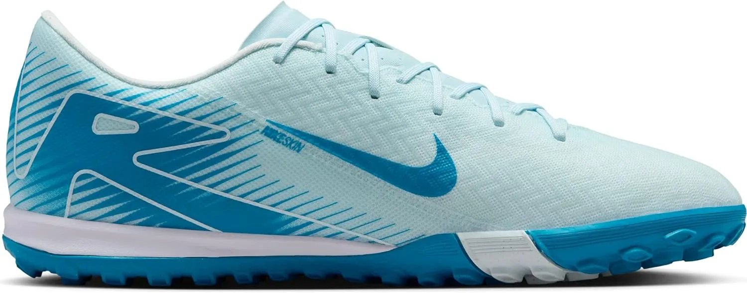NIKE Men's Sneaker