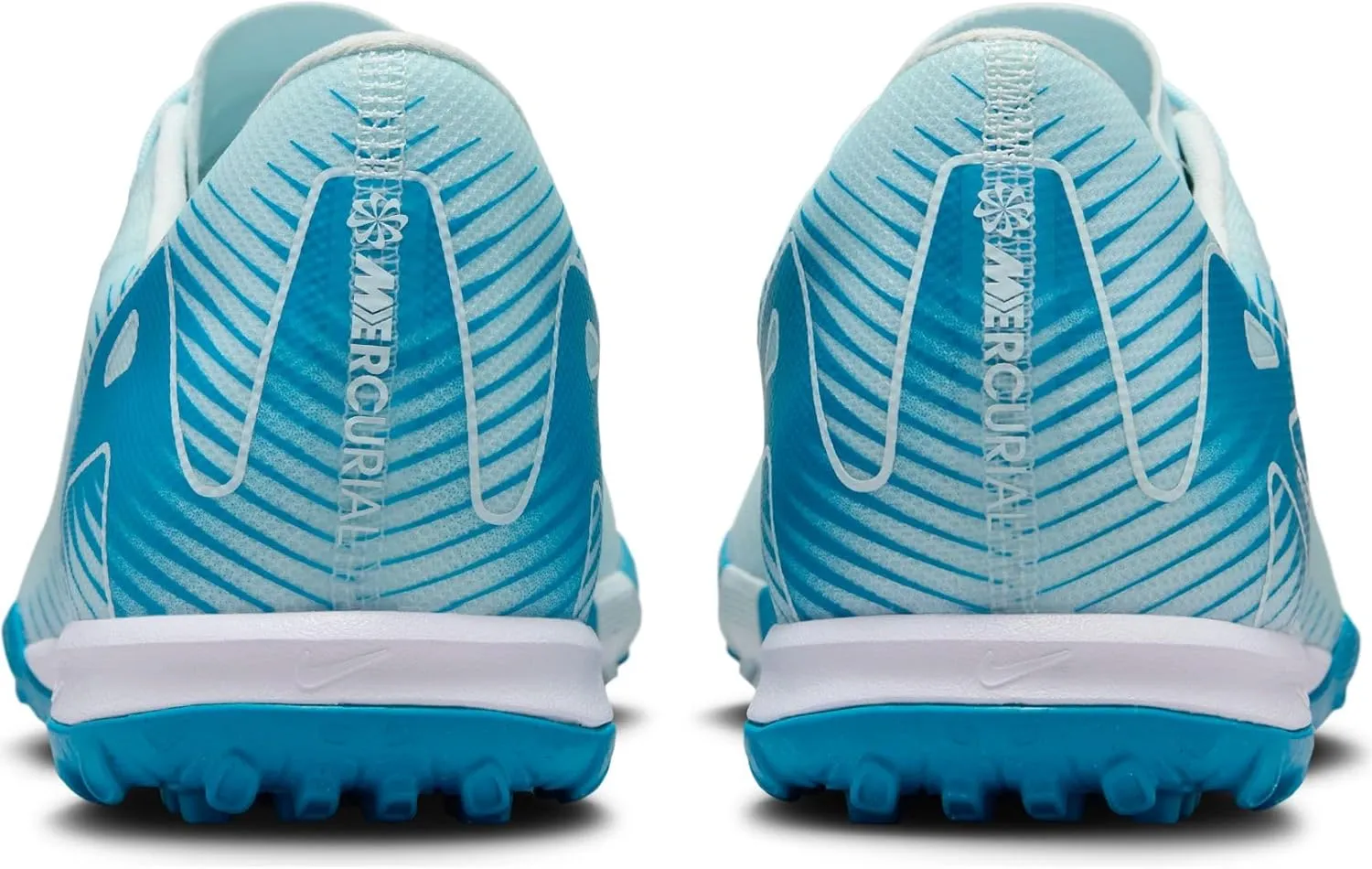 NIKE Men's Sneaker