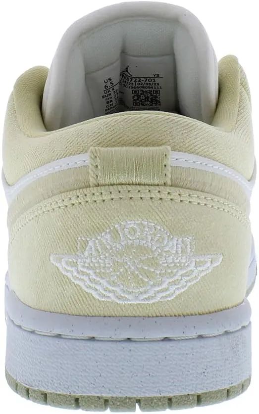 Nike Women's Modern