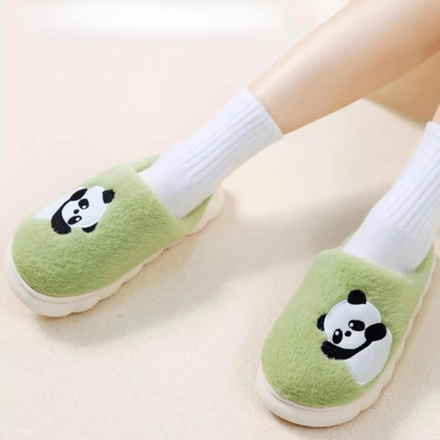 Panda House Slippers Cute Cotton Cartoon Slippers for Women Men Indoor Winter Home Slippers Panda Shoes Fuzzy Bedroom Slippers
