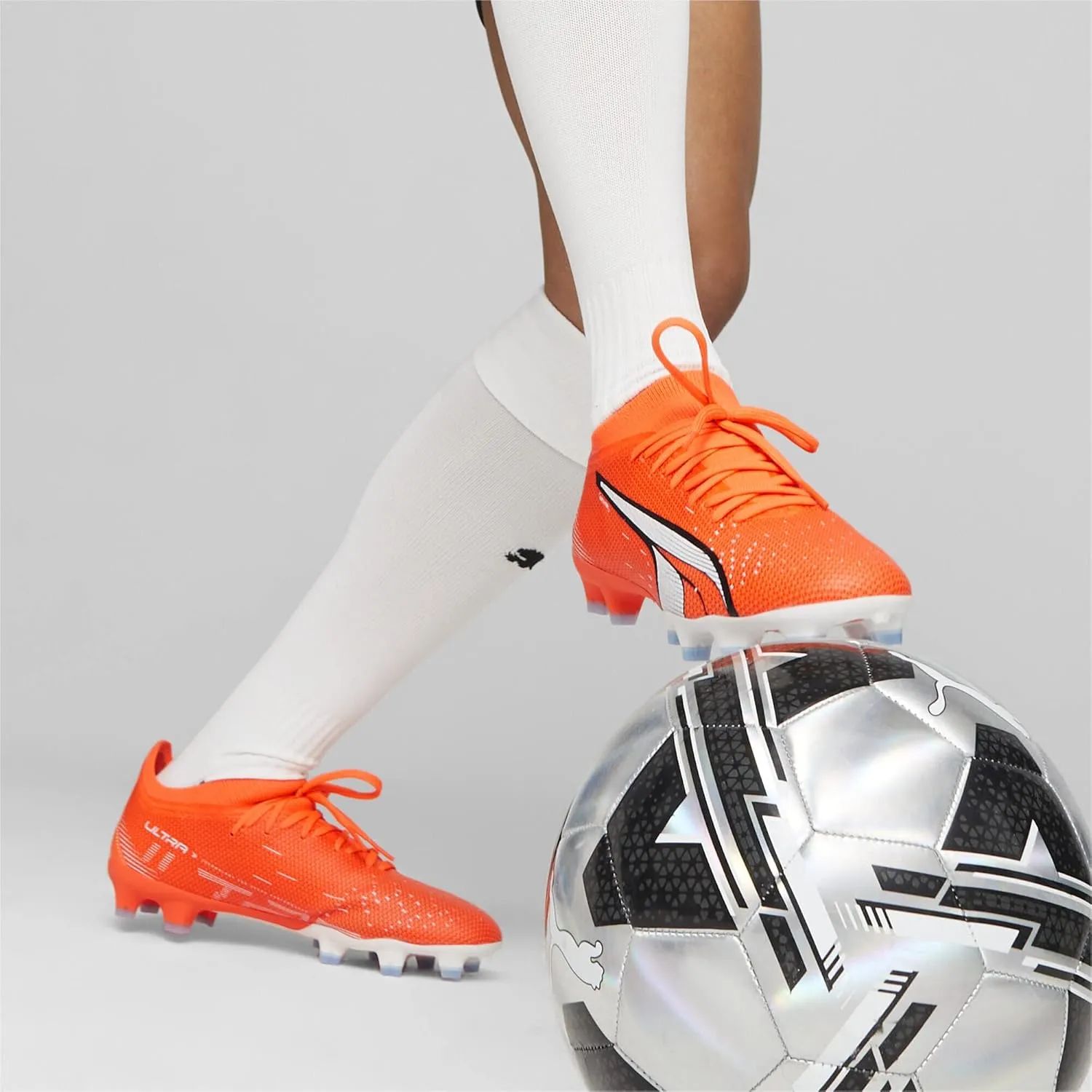 PUMA Women's Soccer Shoe