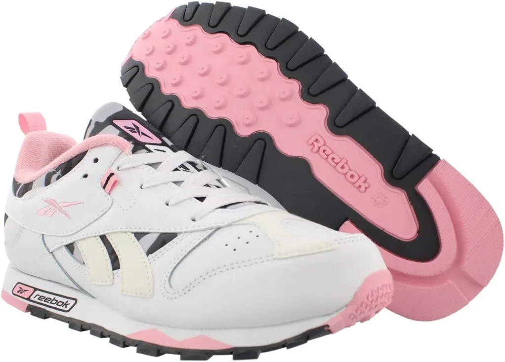 Reebok Unisex-Child Classic Leather Sneaker