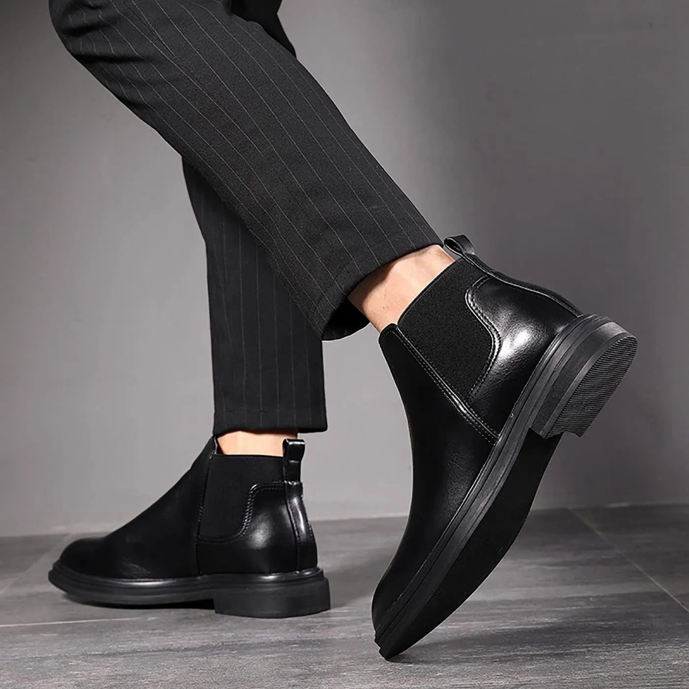 Santimon Men's Chelsea Boots Lightweight Casual Chukka Ankle Boots Classic Elastic Dress Boots for Men