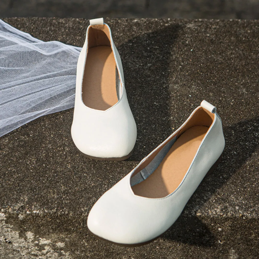 Slip-On Women Retro Soft Leather Shoes