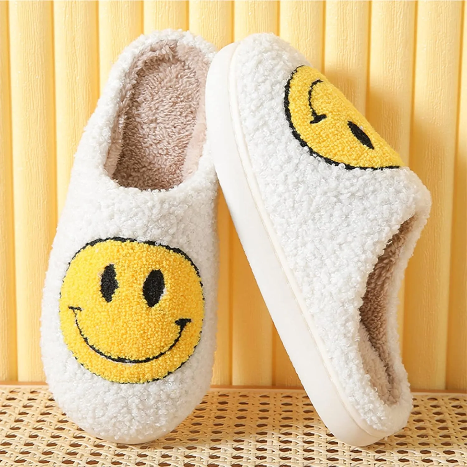 Smile Face Slippers for Women - Soft Plush Retro Preppy Slip-on Comfortable Indoor/Outdoor Shoes