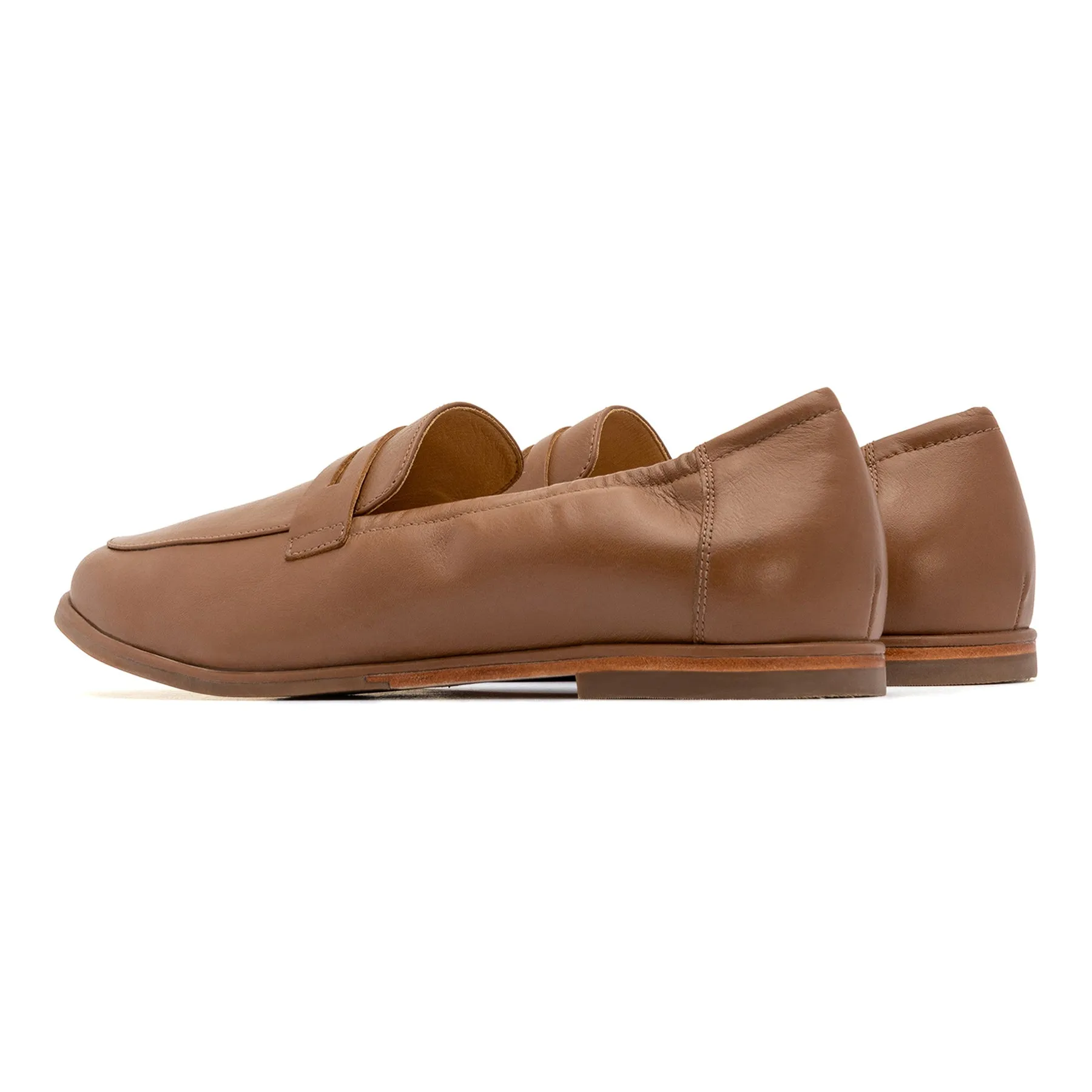 Strada Loafer