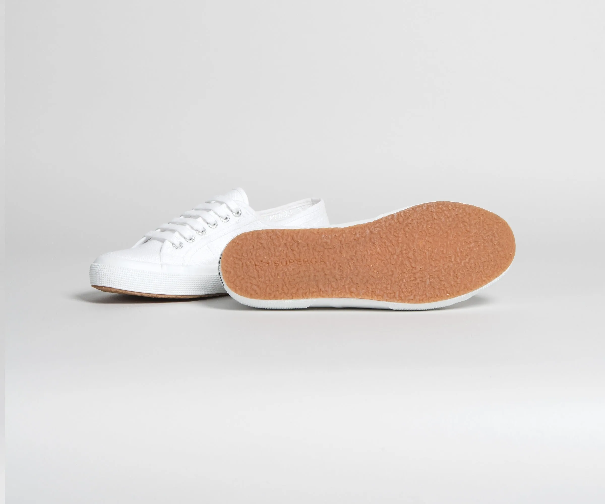 Superga Cotu Classic Canvas 2750 Trainers White