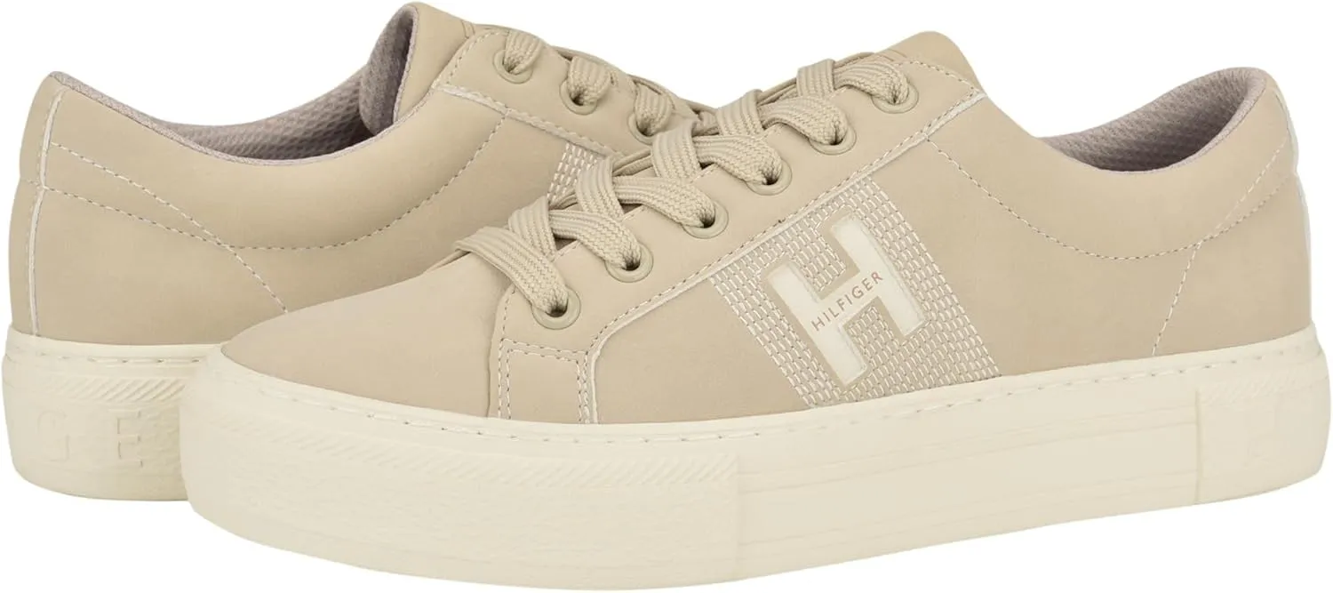 Tommy Hilfiger Women's Aconia 2 Sneaker