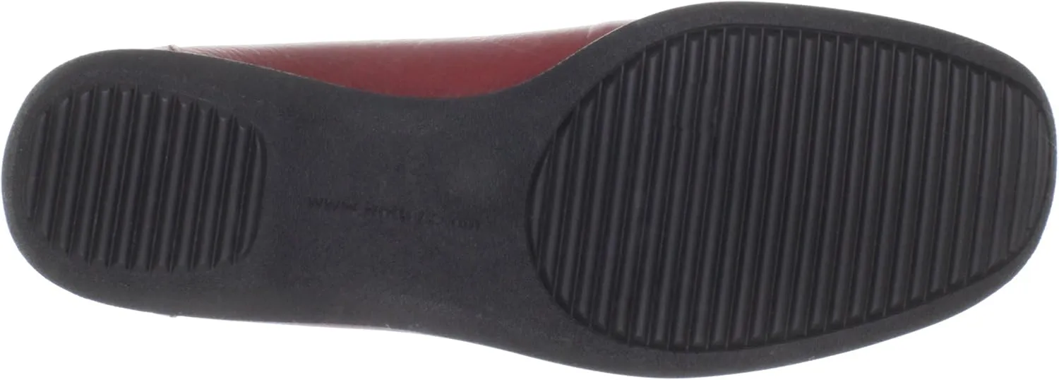 Trotters Women's Jenn Loafer