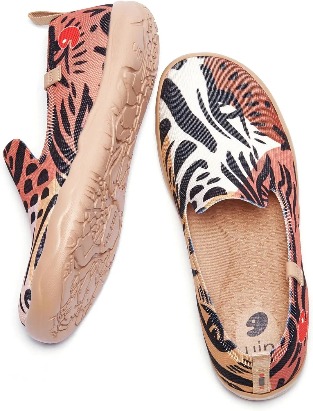 UIN Women's Slip On Loafers Lightweight Sneakers Flats Walking Casual Art Painted Travel Shoes Spray It