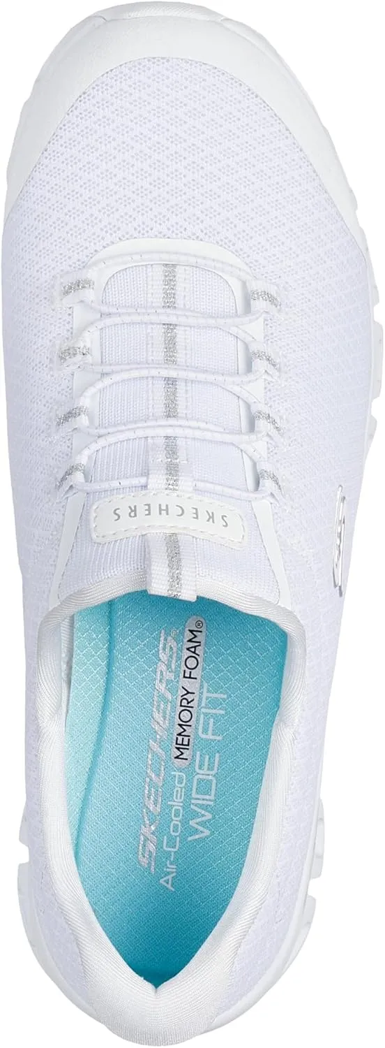 Women's Glide-Step-Resilience Sneaker