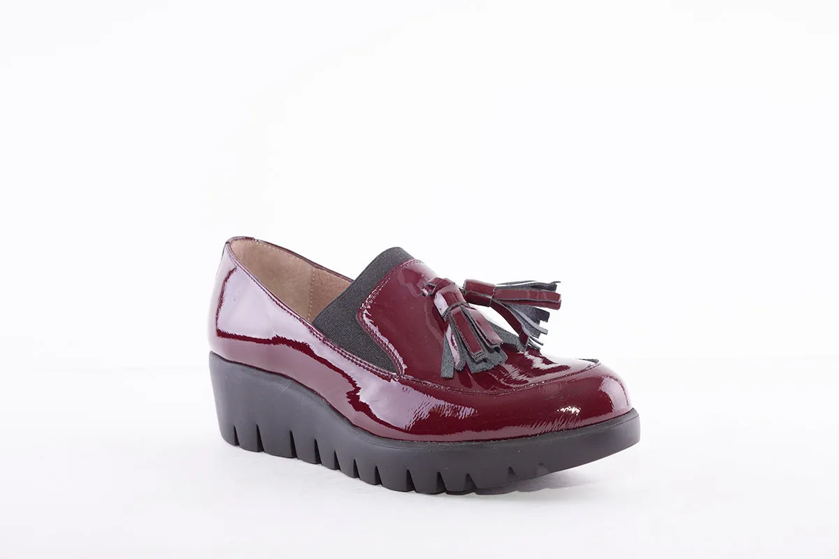 WONDERS - C-3342 LOW WEDGE SHOE - WINE PATENT