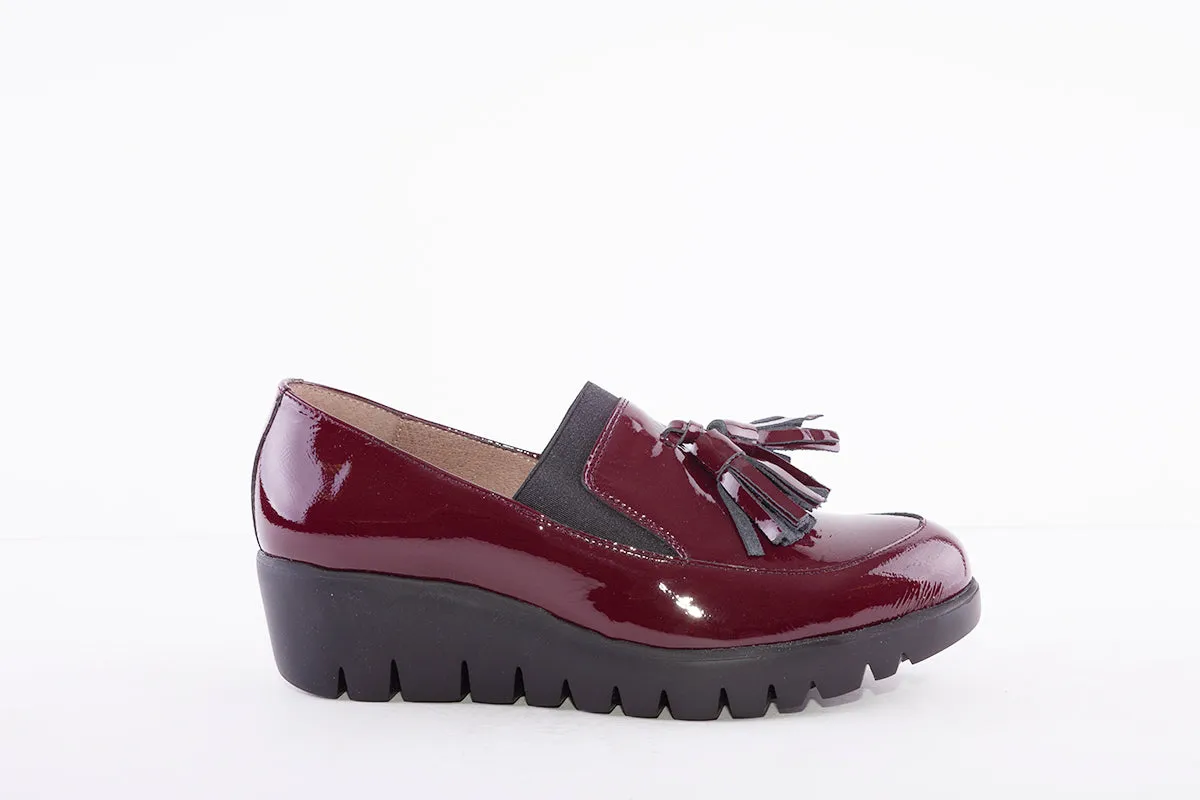 WONDERS - C-3342 LOW WEDGE SHOE - WINE PATENT